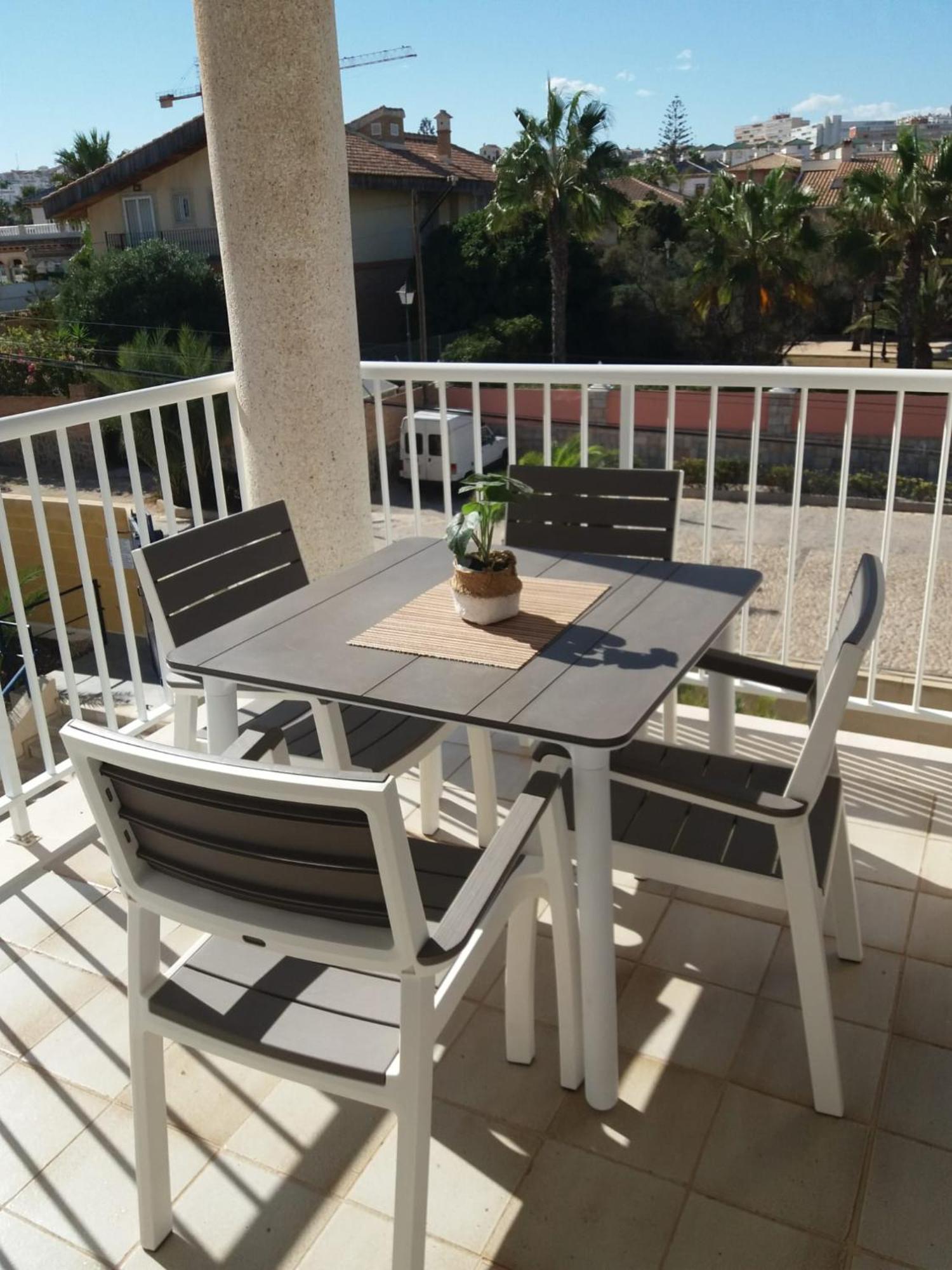 Torrevieja La Mata Primera Linea Playa Экстерьер фото