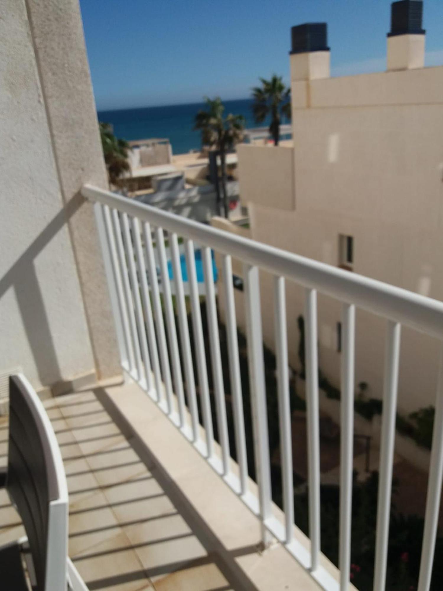Torrevieja La Mata Primera Linea Playa Экстерьер фото